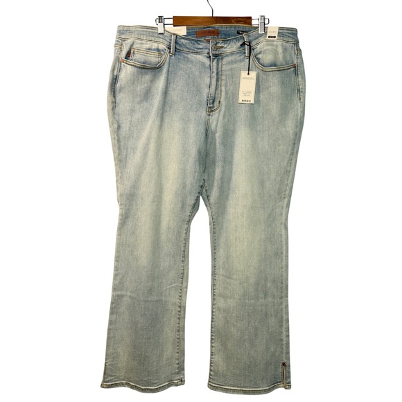 Judy Blue Jeans‎ PLUS SIZE 22W Bootcut Side Slit Hem Light Wash JB82552LT NEW - Picture 1 of 8